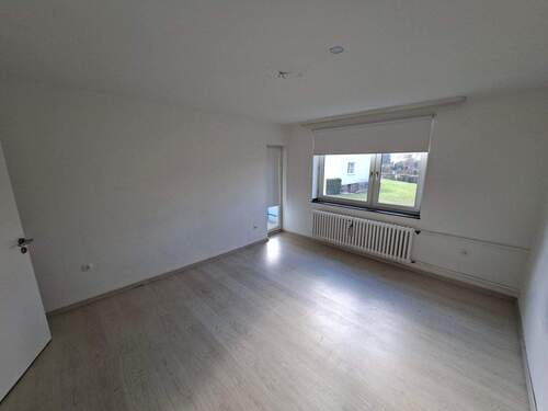 H - Zimmer - Kind-Büro-Gast mit Zugang Balkon.jpg - 