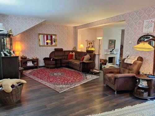 Wohnen - 8 Zimmer Mehrfamilienhaus, Wohnhaus in Lubmin