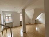 Wohnzimmer - 5 Zimmer Etagenwohnung zur Miete in Forchheim