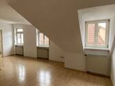 Wohnzimmer - 5 Zimmer Etagenwohnung in Forchheim