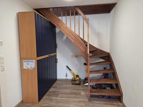 Treppe ins DG - 