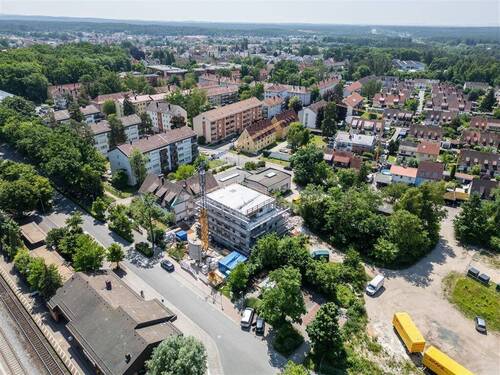 Ansicht Gesamt - 4 Zimmer Etagenwohnung zum Kaufen in Feucht