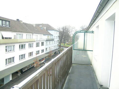 Balkon zur Straße - 