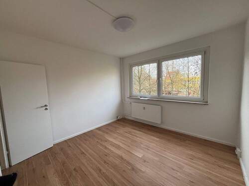 2.jpg - 3 Zimmer Etagenwohnung zur Miete in Zwickau