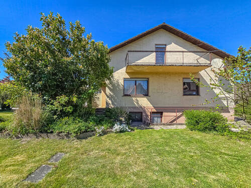 Hausansicht - 5 Zimmer Einfamilienhaus zum Kaufen in Kehl