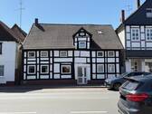 Straßenansicht - 5 Zimmer Einfamilienhaus zum Kaufen in Beverungen