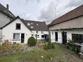 Rückansicht - 5 Zimmer Einfamilienhaus in Beverungen