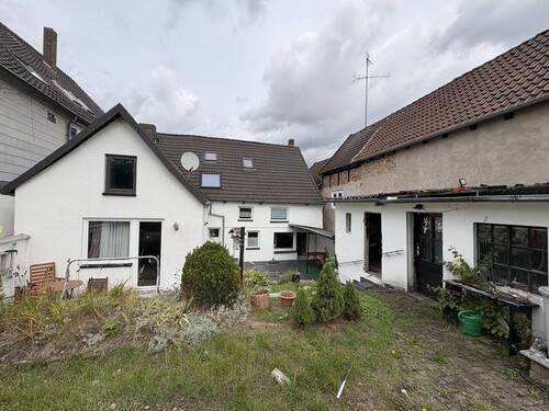Rückansicht - 5 Zimmer Einfamilienhaus in Beverungen