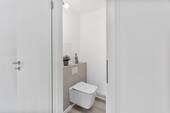 Modernes Gäste-WC - 3 Zimmer Etagenwohnung in Nürtingen