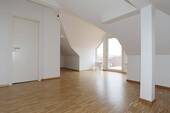 Schlafzimmer mit Balkon - 