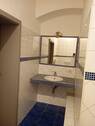 Bad mit Wanne - 