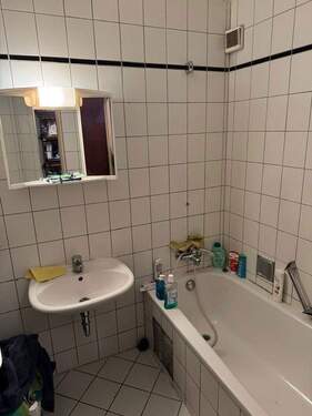 Bad - Etagenwohnung mit 86,00 m² in Puchheim zum Kaufen