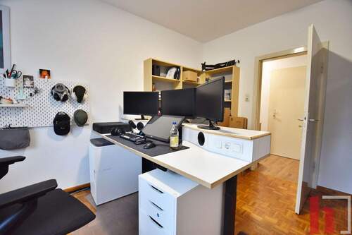 Bürozimmer - Etagenwohnung mit 64,00 m&sup2; in Lohne zur Miete