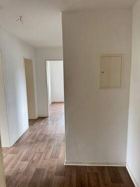 Flur Eingangsbereich.JPEG - 3 Zimmer Etagenwohnung in Langelsheim