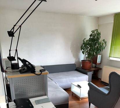 Wohnzimmer - 3 Zimmer Etagenwohnung in Grossbottwar