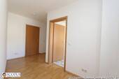 Flur - Ansicht 1 - 2 Zimmer Etagenwohnung zur Miete in Meißen