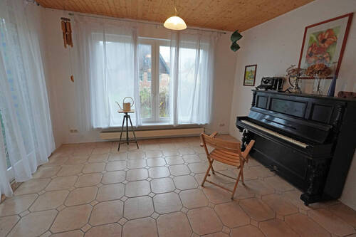 EG: Veranda - 