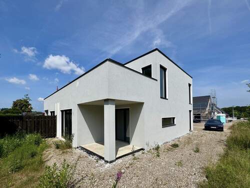 Bild 1 - Erstbezug in Holle! Moderne Doppelhaushälfte für exklusives Wohnen