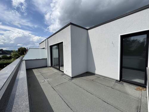 Balkon - 5 Zimmer Doppelhaushälfte in Holle