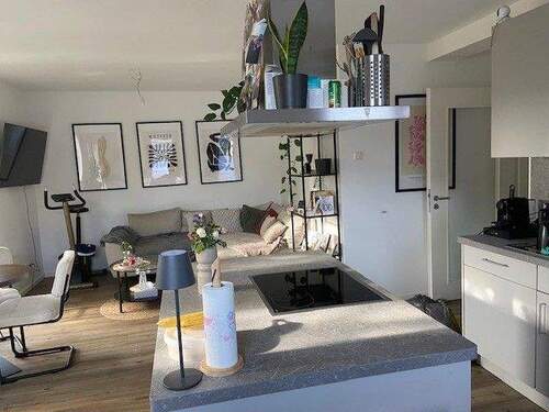 Wohnzimmer und Küche (1).jpg - 