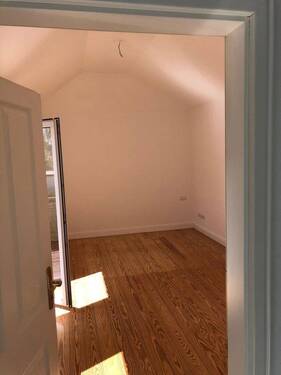 Blick in das Schlafzimmer - 