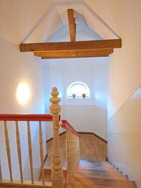 Treppenhaus - 3 Zimmer Einfamilienhaus zum Kaufen in Greifswald