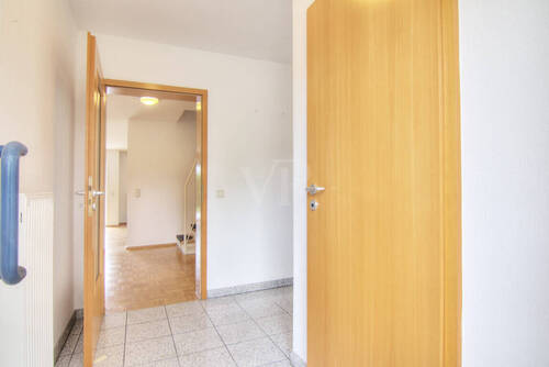 Eingangsbereich - Doppelhaushälfte mit 154,90 m&sup2; in Bad Friedrichshall - Kochendorf zum Kaufen