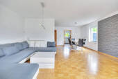 Wohn- und Esszimmer - 