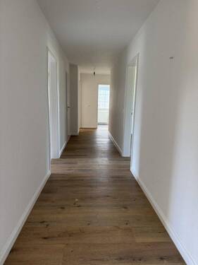Wohnungsflur - 4 Zimmer Etagenwohnung in Grömitz