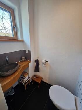Wohn-EG-GästeWC - 