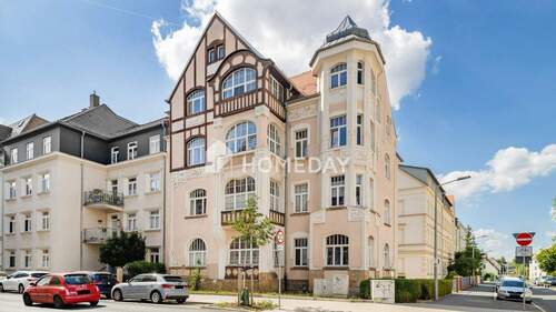Außenansicht 1 - Ruhig, sonnig, stilvoll: 3-Zimmer-Wohnung mit Wintergarten in geschichtsträchtigem Haus