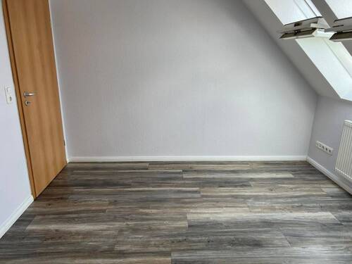 Kinder-/Arbeitszimmer - 