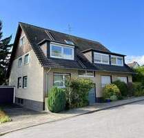 BURGALTENDORF: GROSSZUEGIGE ETW MIT WEITERER ELW, GARTEN UND GARAGE - Essen