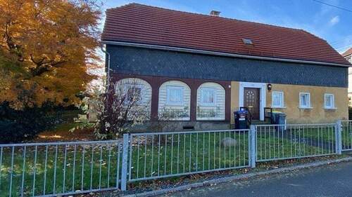 Frontansicht - Ich liebe mein klein Häuschen - 55.000,00 EUR Kaufpreis, ca.  135,00 m² Wohnfläche