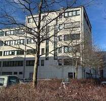 Attraktive Gewerbefläche im Erdgeschoss eines Bürokomplexes - Landshut Industriegebiet