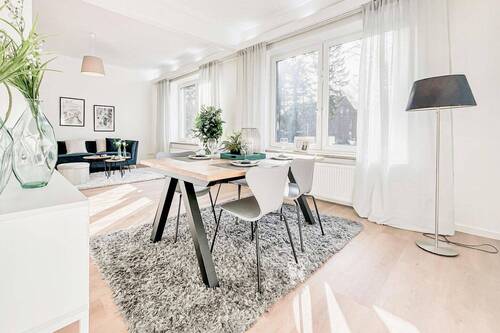 Esszimmer - Einfamilienhaus mit Garten und PKW Stellplatz Nähe Tibarg