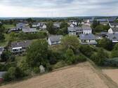 Ansicht Haus und Grundstück - 