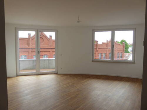 Blick in den Wohnbereich - Etagenwohnung mit 95,00 m² in Brandenburg an der Havel zur Miete