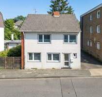 Freistehendes Einfamilienhaus mit Garten - Herzogenrath / Kohlscheid