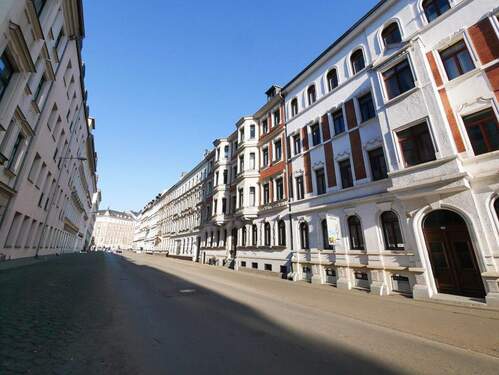 Straßenansicht - 3 Zimmer Etagenwohnung zum Kaufen in Leipzig