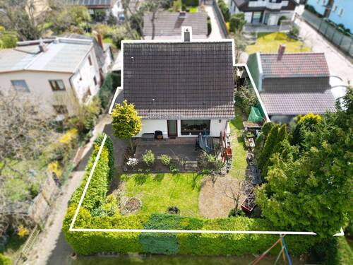Außenperspektive - 5 Zimmer Einfamilienhaus in Berlin