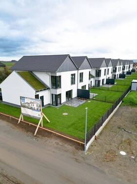 Gartenansicht I - 4 Zimmer Doppelhaushälfte zum Kaufen in Sickte