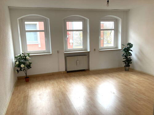 Galerie - 5 Zimmer Etagenwohnung in Zeulenroda-Triebes