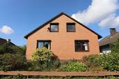 Außenansicht - 5 Zimmer Einfamilienhaus in Leiferde