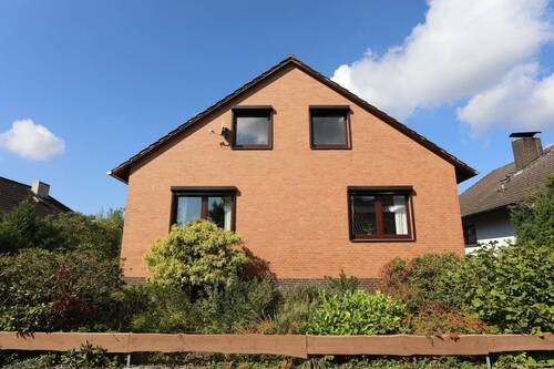 Außenansicht - 5 Zimmer Einfamilienhaus in Leiferde