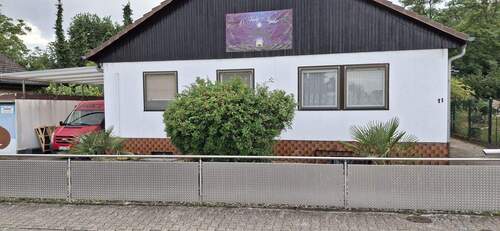 Bild 2 - 9 Zimmer Einfamilienhaus zum Kaufen in Linkenheim Hochstetten