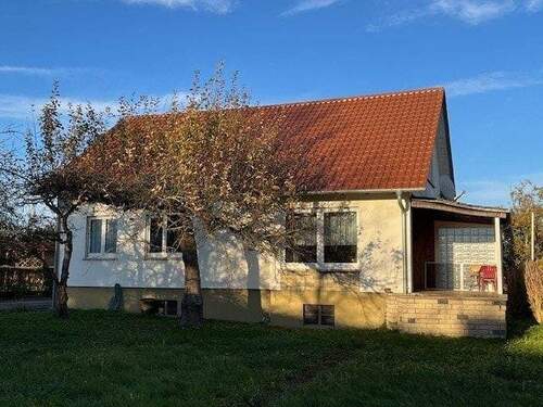 3 - 5 Zimmer Einfamilienhaus in Wolpertswende