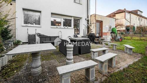 Terrasse 2 - 7 Zimmer Doppelhaushälfte in Pforzheim