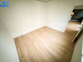 Zimmer 1 - 