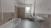 Bild 2 - 4 Zimmer Etagenwohnung zur Miete in Oberkotzau
